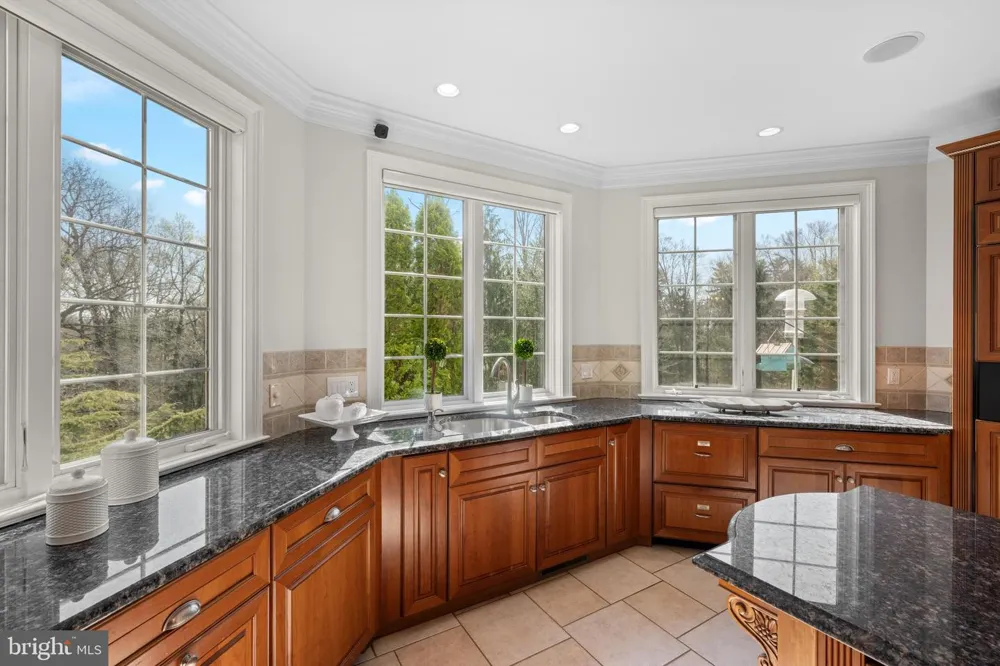 365 ARBOR CIRCLE Media, PA 19063