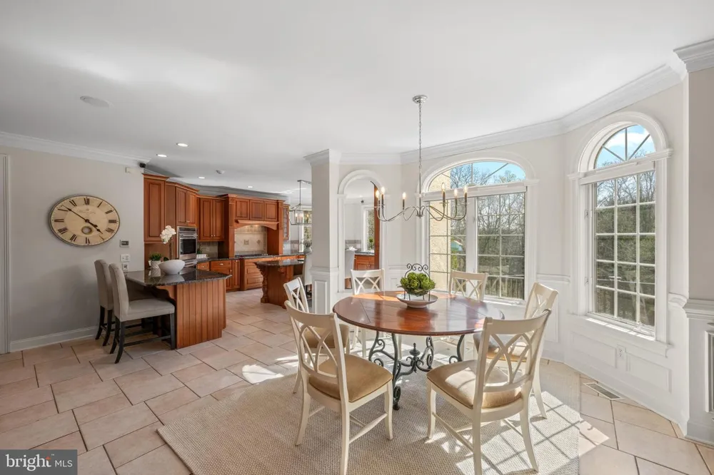365 ARBOR CIRCLE Media, PA 19063