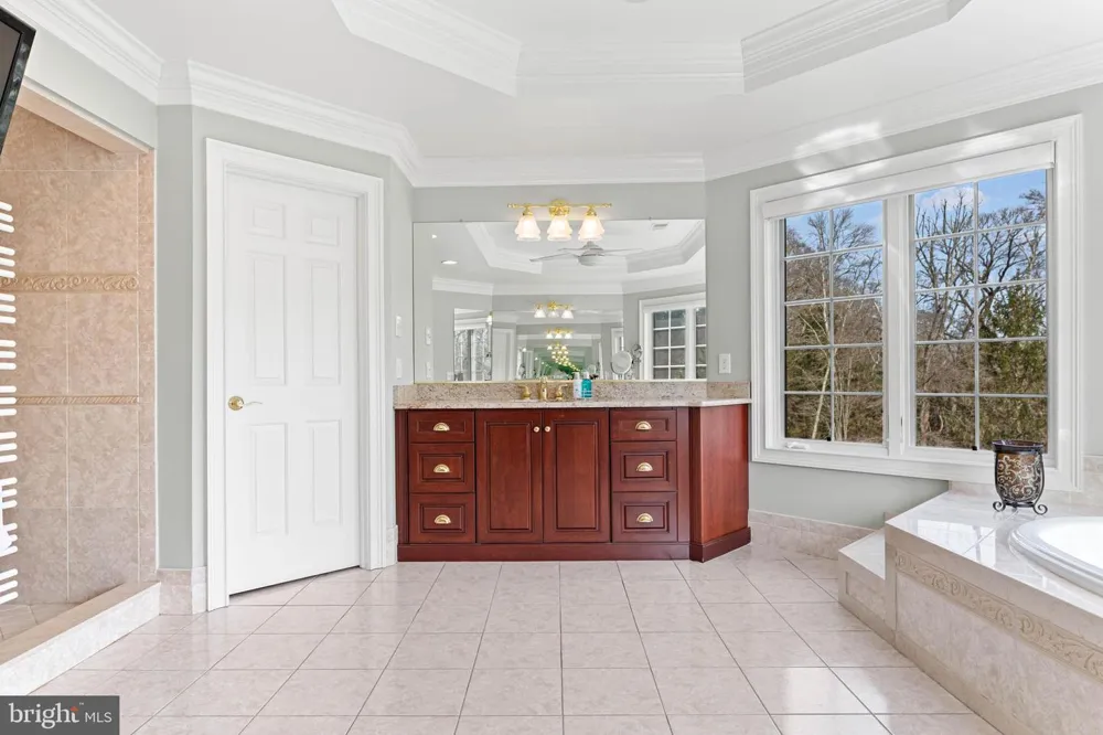 365 ARBOR CIRCLE Media, PA 19063