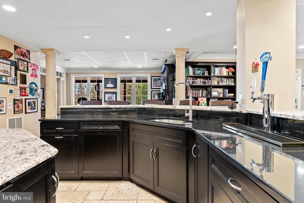 365 ARBOR CIRCLE Media, PA 19063