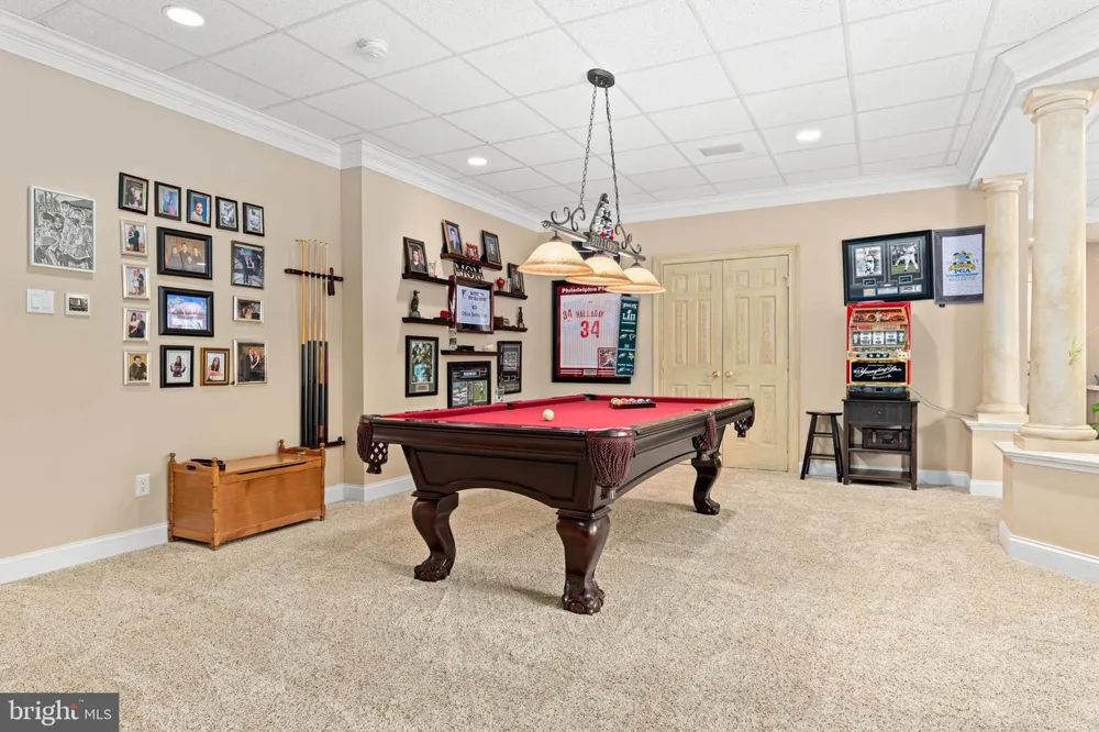 365 ARBOR CIRCLE Media, PA 19063