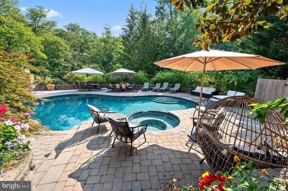 365 ARBOR CIRCLE Media, PA 19063