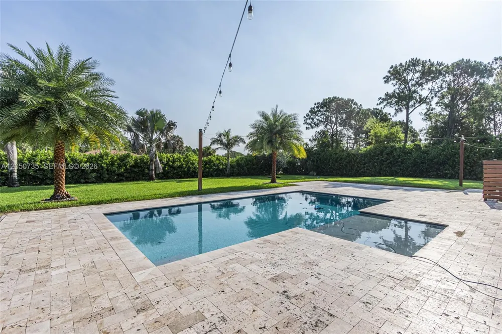 15397 66th Ct N Loxahatchee, FL 33470