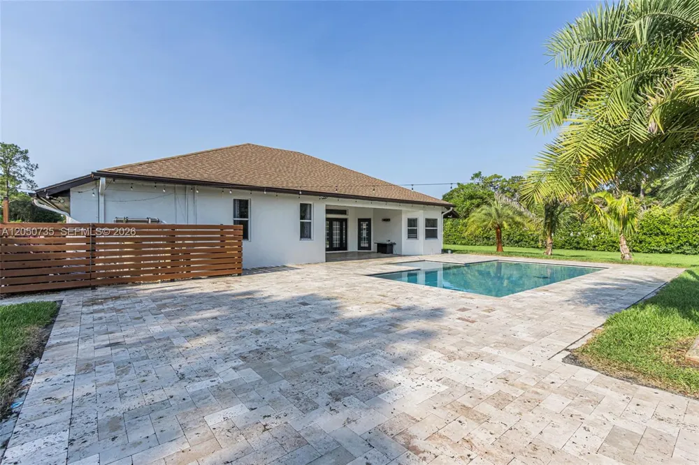 15397 66th Ct N Loxahatchee, FL 33470