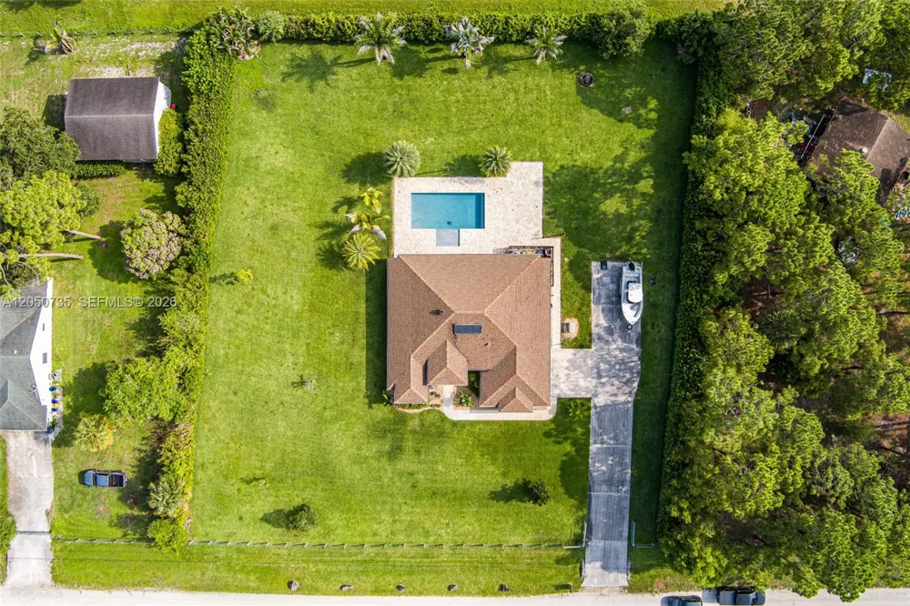 15397 66th Ct N Loxahatchee, FL 33470