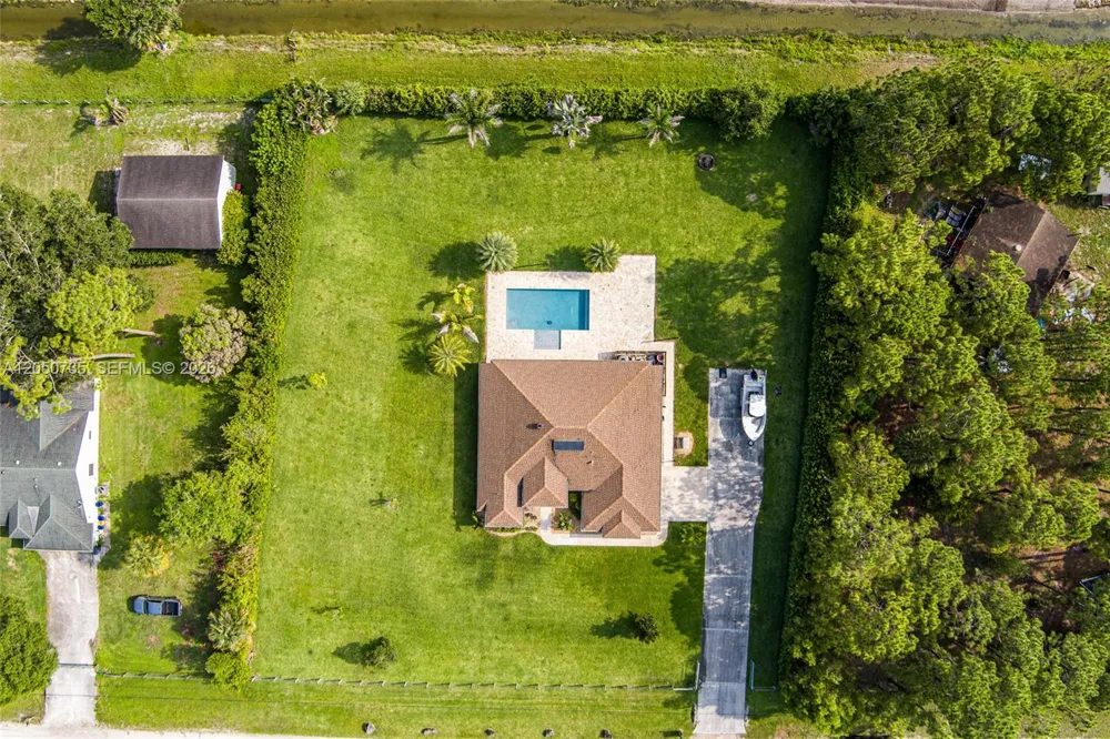 15397 66th Ct N Loxahatchee, FL 33470