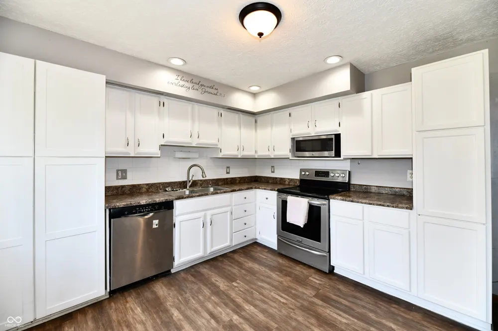 259 Forum Drive Whiteland, IN 46184