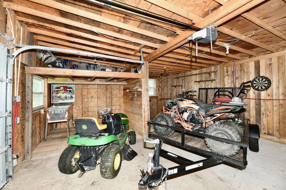 259 Forum Drive Whiteland, IN 46184