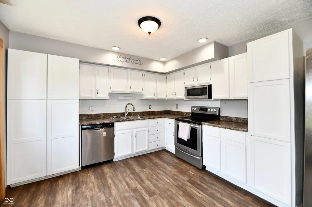 259 Forum Drive Whiteland, IN 46184