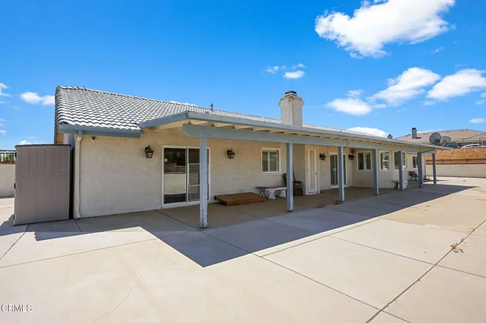 6754 Braceo Street Oak Hills, CA 92344