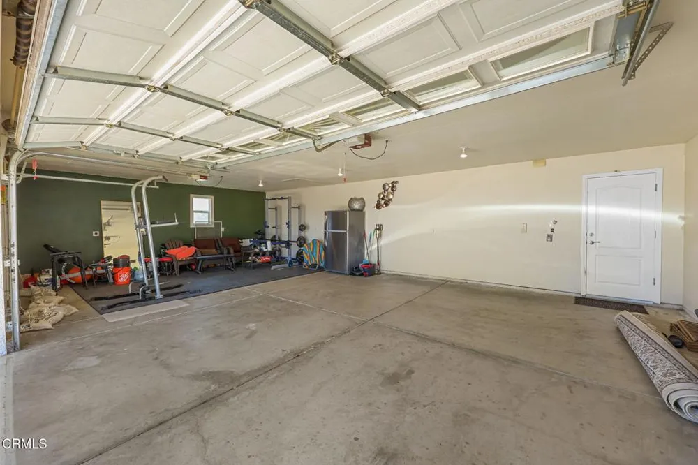 6754 Braceo Street Oak Hills, CA 92344