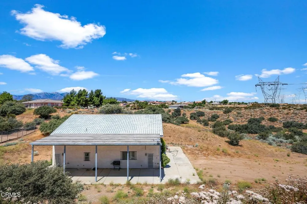 6754 Braceo Street Oak Hills, CA 92344