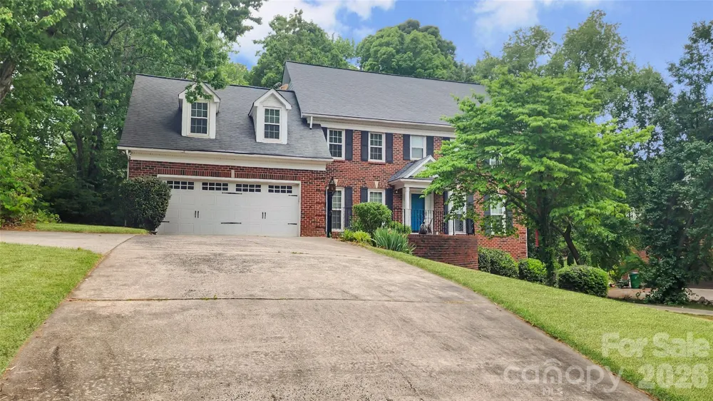 8331 Dunstaff Road Charlotte, NC 28269
