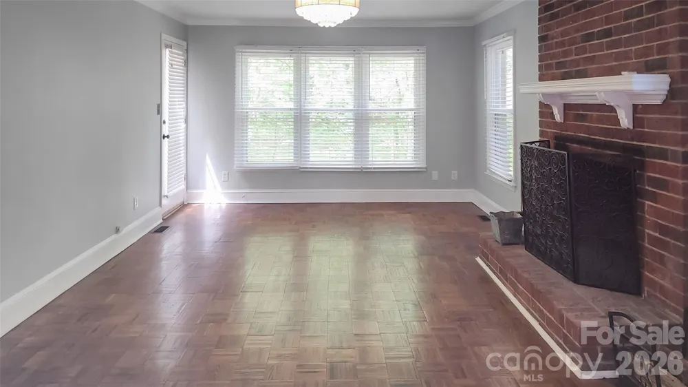 8331 Dunstaff Road Charlotte, NC 28269