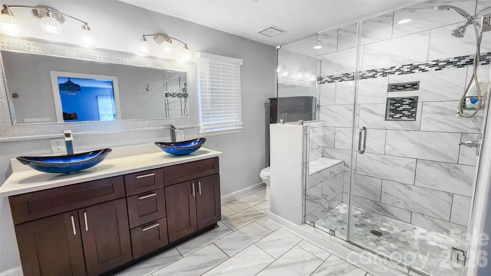 8331 Dunstaff Road Charlotte, NC 28269