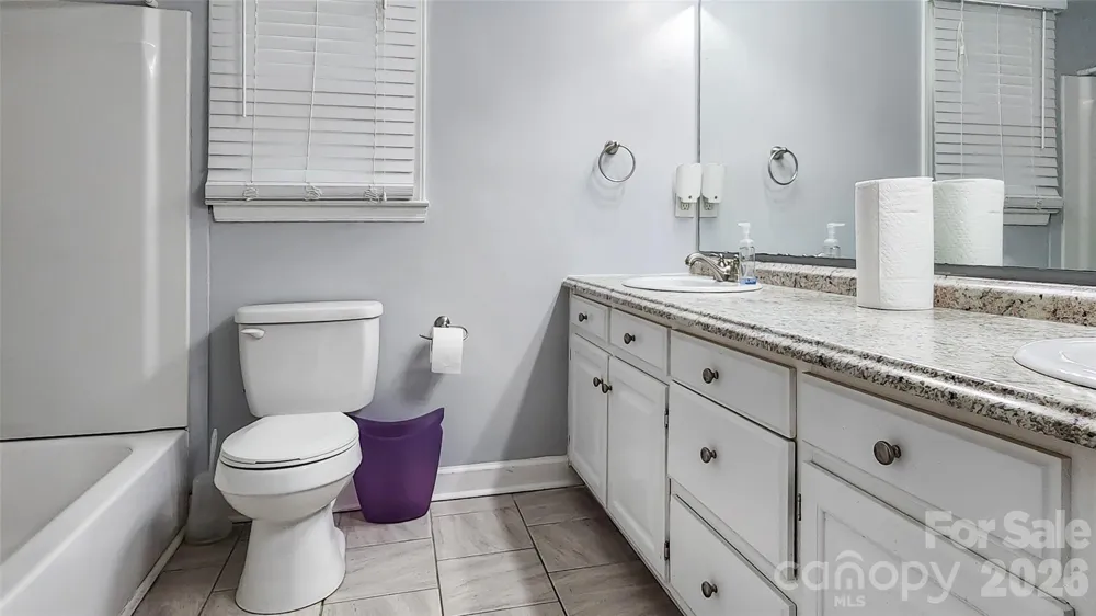 8331 Dunstaff Road Charlotte, NC 28269