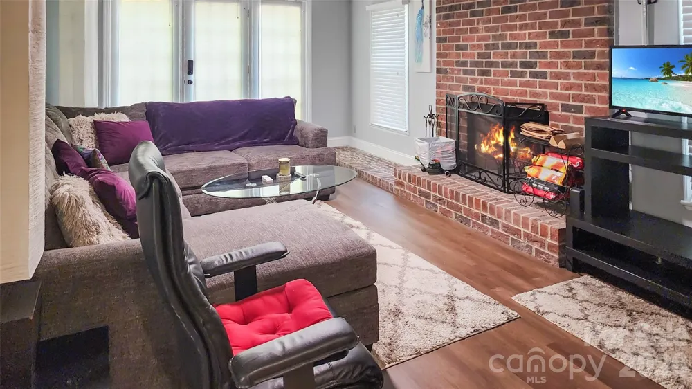 8331 Dunstaff Road Charlotte, NC 28269