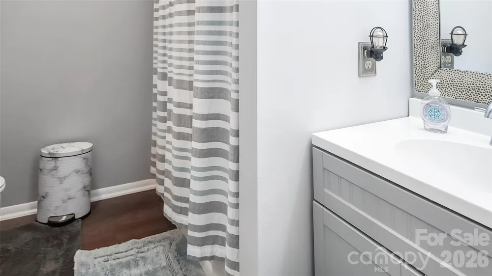 8331 Dunstaff Road Charlotte, NC 28269