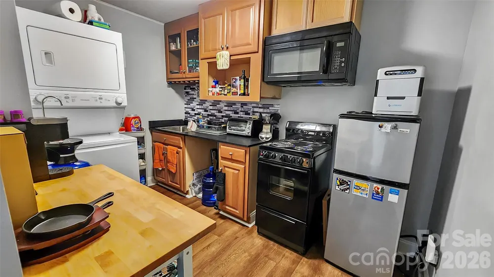 8331 Dunstaff Road Charlotte, NC 28269