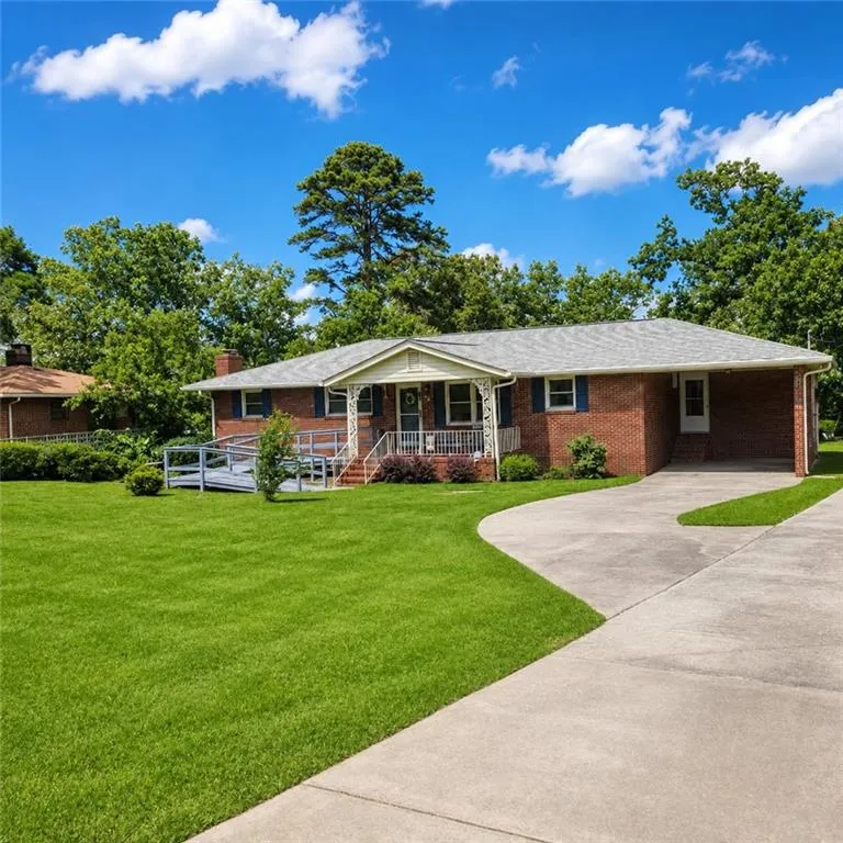 116 Maple Drive Martinez, GA 30907