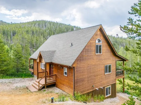 62 Algonkin Court