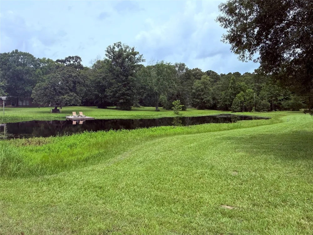 8952 County Line Road Willis, TX 77378