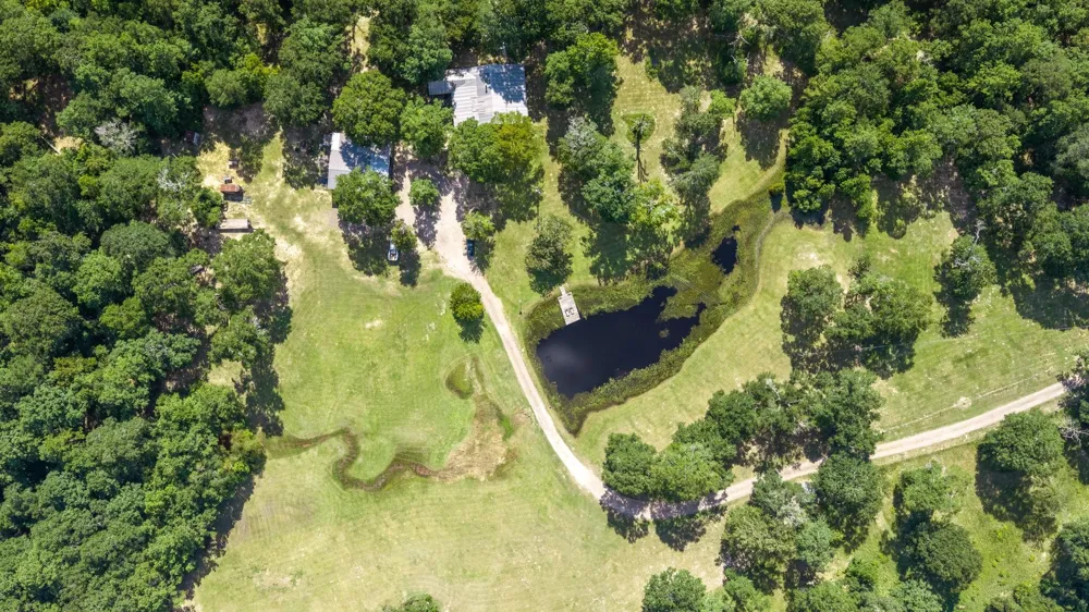 8952 County Line Road Willis, TX 77378