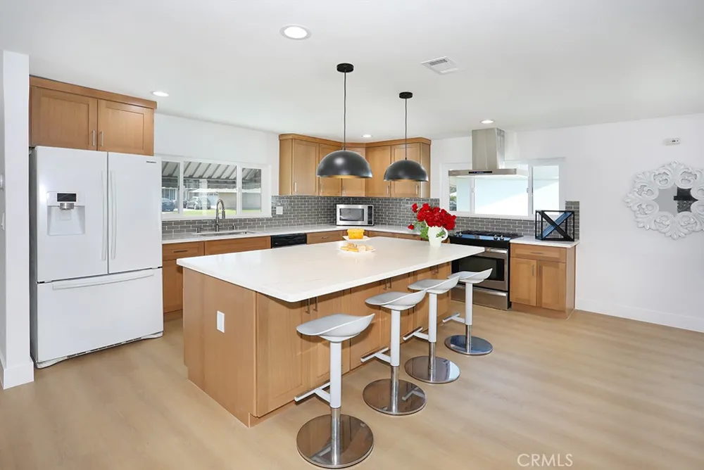 11052 Faye Avenue Garden Grove, CA 92840