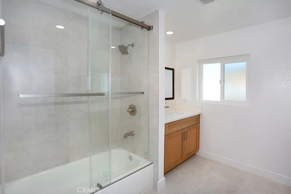 11052 Faye Avenue Garden Grove, CA 92840
