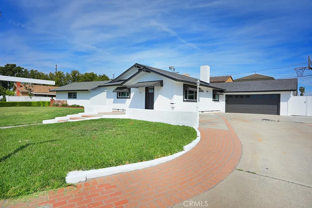 11052 Faye Avenue Garden Grove, CA 92840