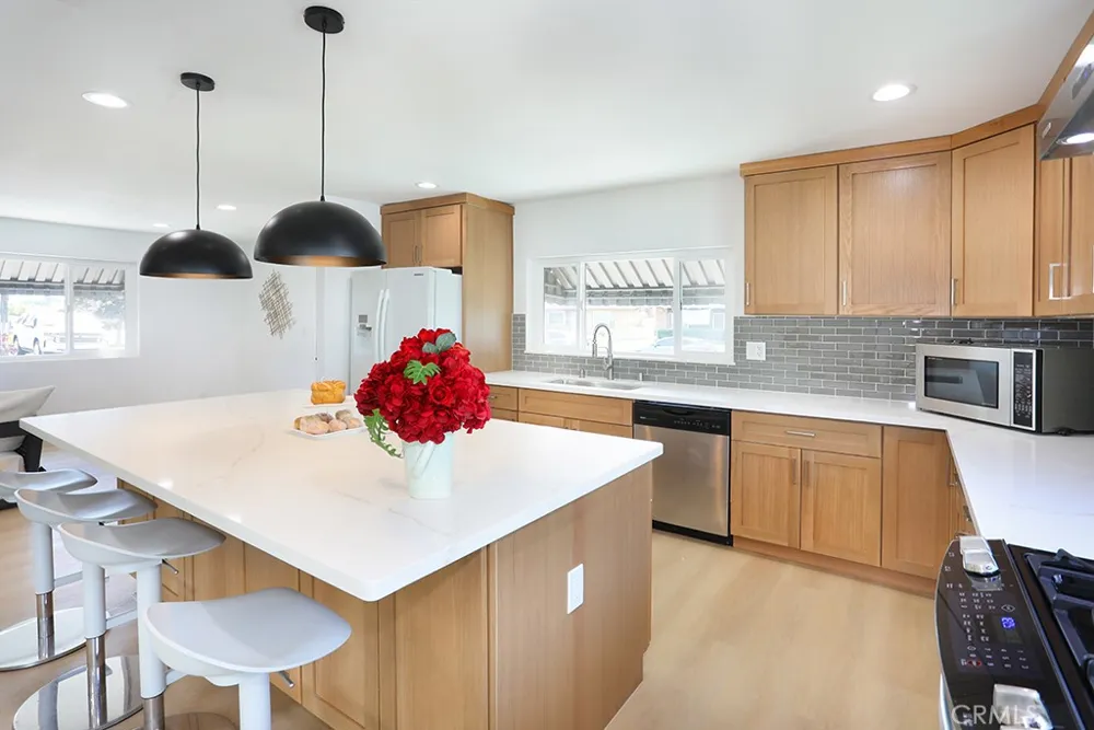 11052 Faye Avenue Garden Grove, CA 92840