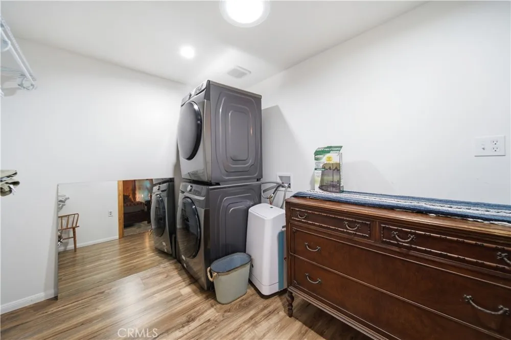 9160 Coffey Forest Falls, CA 92339