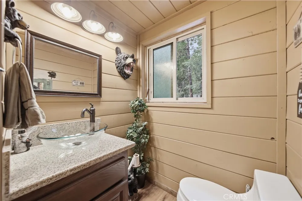 9160 Coffey Forest Falls, CA 92339