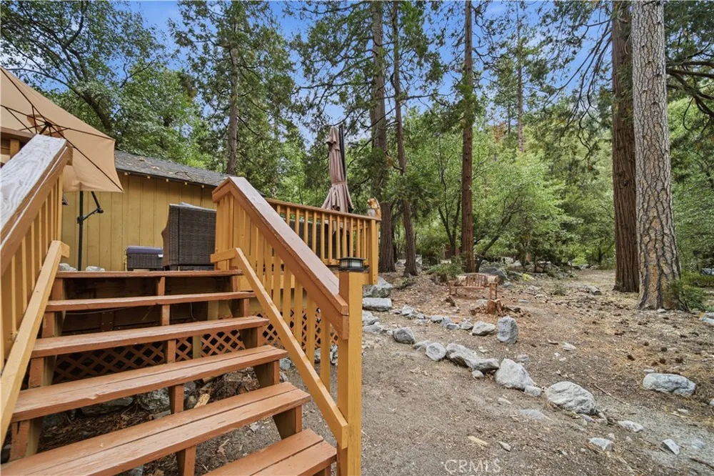 9160 Coffey Forest Falls, CA 92339