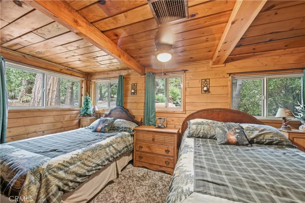 9160 Coffey Forest Falls, CA 92339