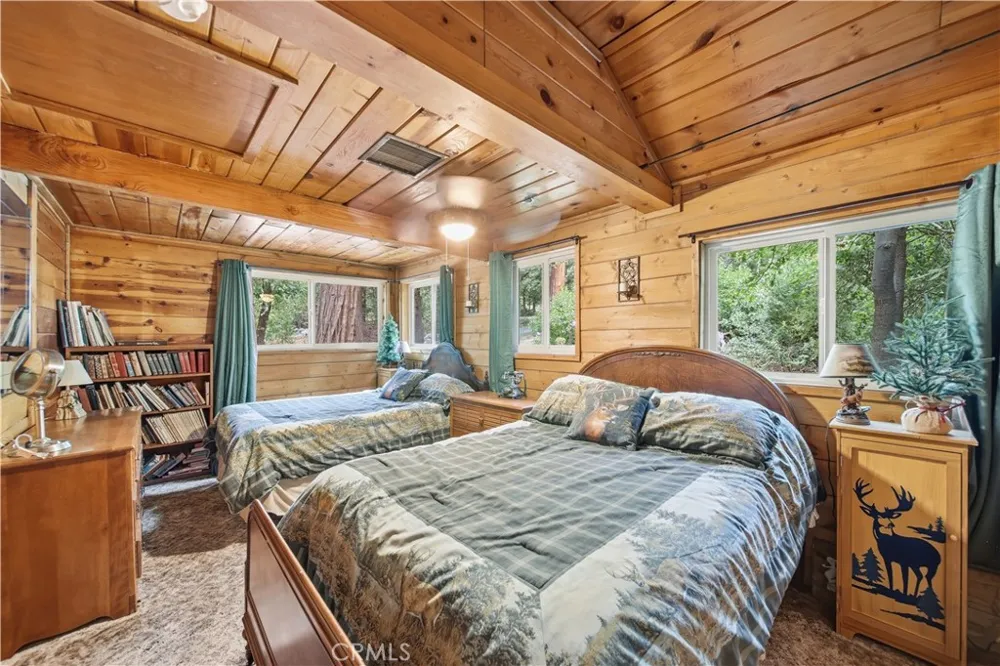 9160 Coffey Forest Falls, CA 92339