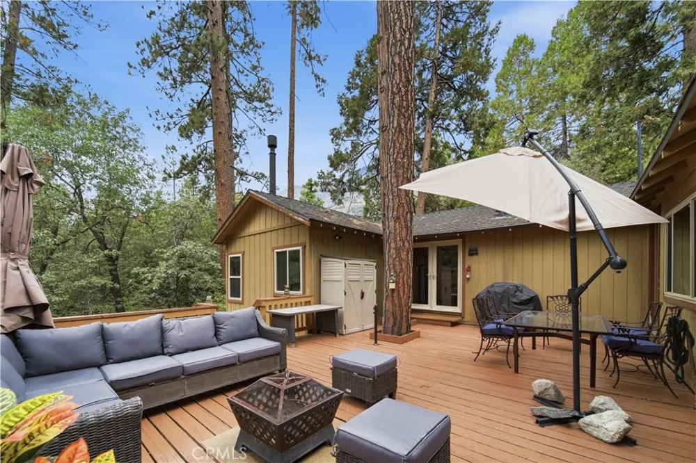 9160 Coffey Forest Falls, CA 92339