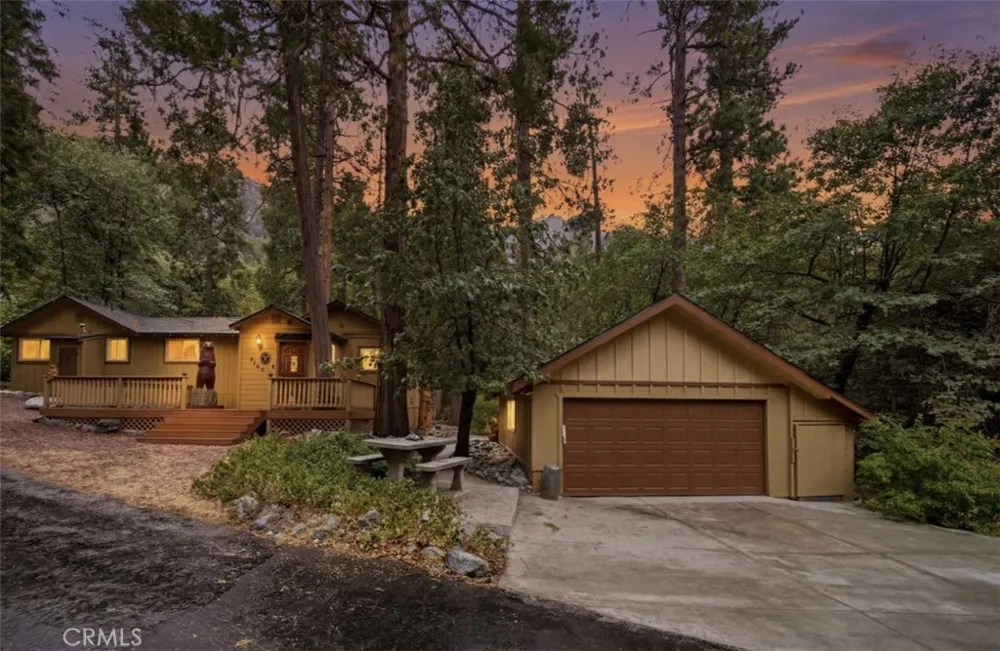 9160 Coffey Forest Falls, CA 92339