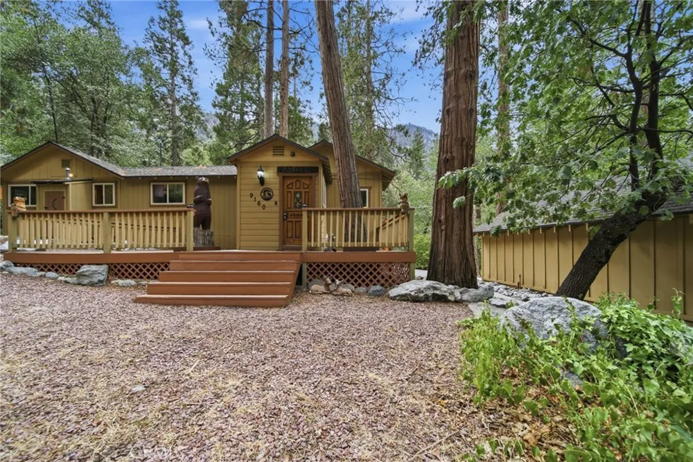 9160 Coffey Forest Falls, CA 92339
