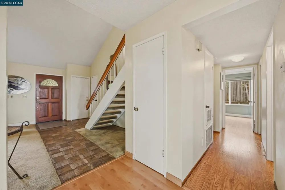104 Gill Way Benicia, CA 94510