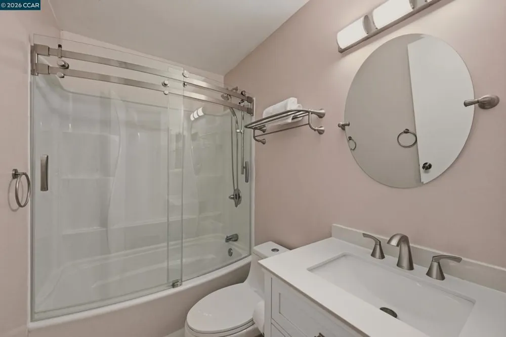 104 Gill Way Benicia, CA 94510