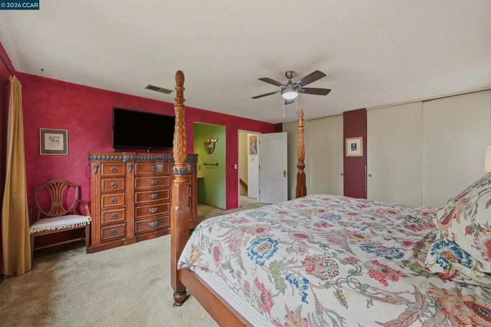 104 Gill Way Benicia, CA 94510