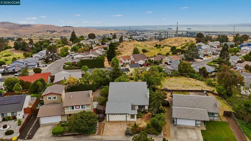 104 Gill Way Benicia, CA 94510