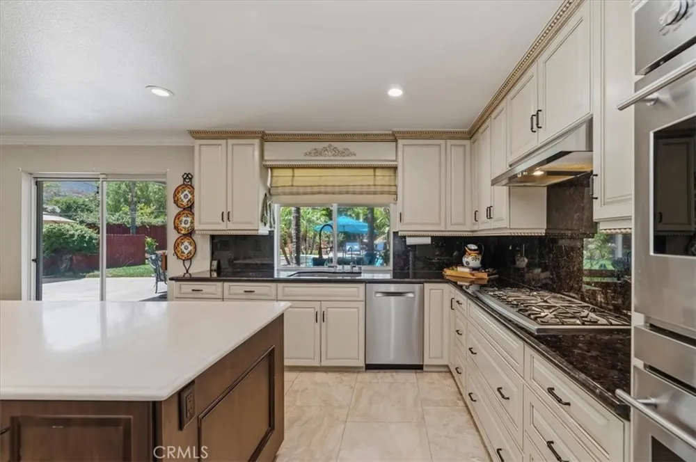 3256 Stargate Drive Corona, CA 92882