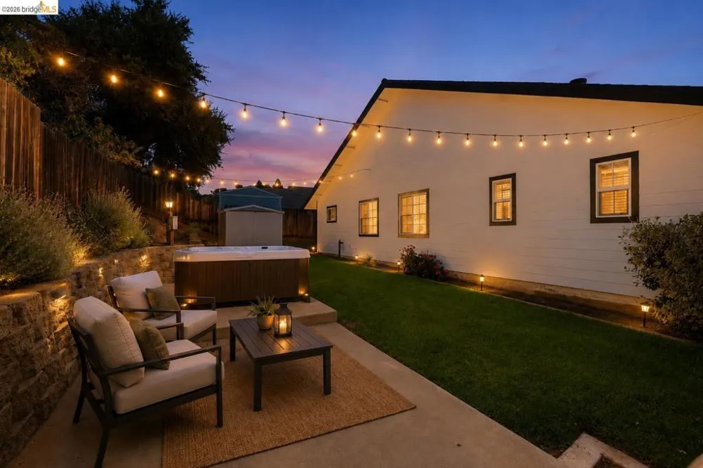 10597 River oak Jamestown, CA 95327