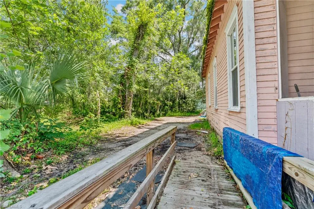 1843 W 26th Street Jacksonville, FL 32209