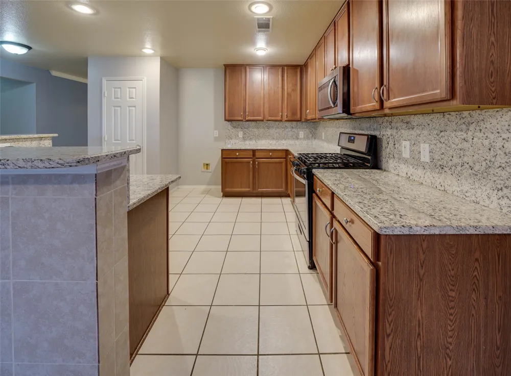 506 Hickory Lane Fate, TX 75087