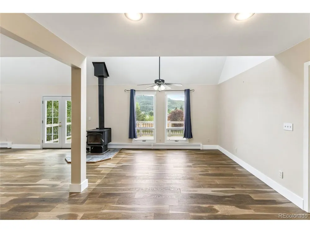 26292 Vosler Street Conifer, CO 80433