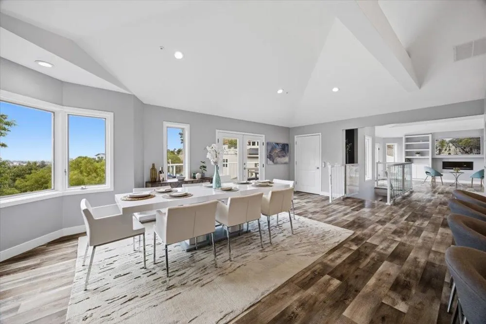 3208 Longfellow Drive Belmont, CA 94002