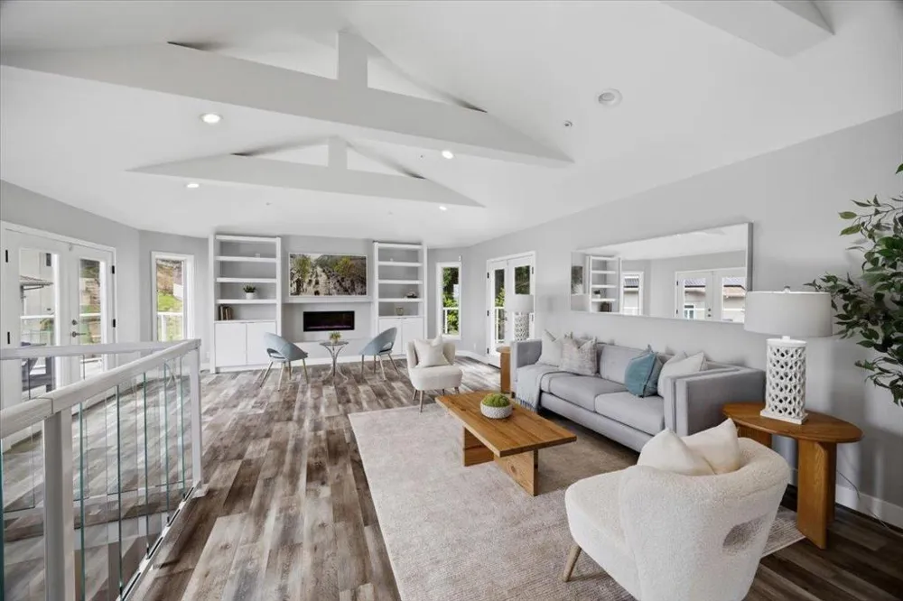 3208 Longfellow Drive Belmont, CA 94002